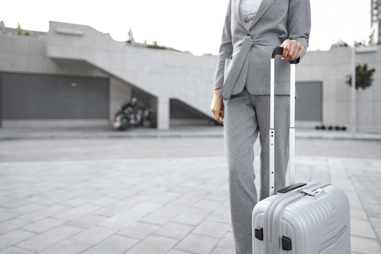 How to take advantage of business trips with your vacation rental? ᐅ Guide
