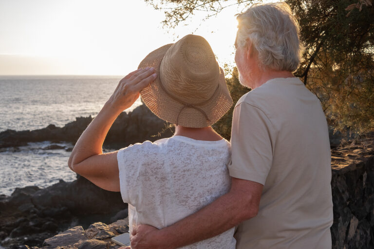 Preparing your vacation rental for senior travelers ᐅ Guide
